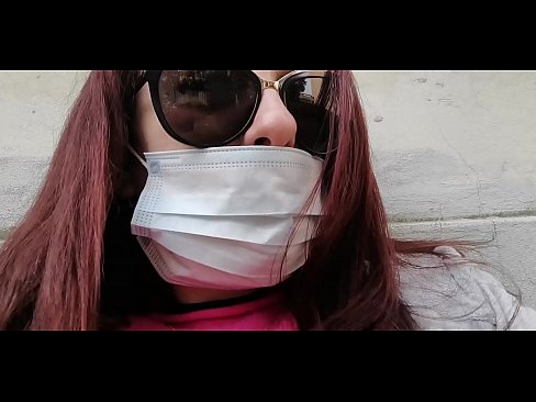 ❤️ Nicoletta se osveti susjedu i piški u njegovoj garaži (Posebna talijanska karantena Covid19) Analni porno na hr.dewporn.ru ❤